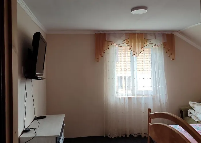 Vakantiehuis затишок Yablunytsia